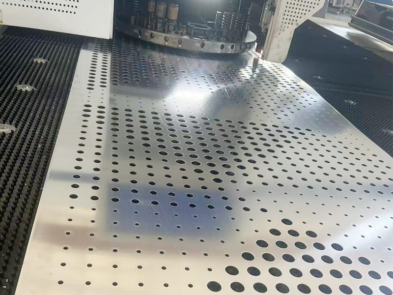 冲孔网